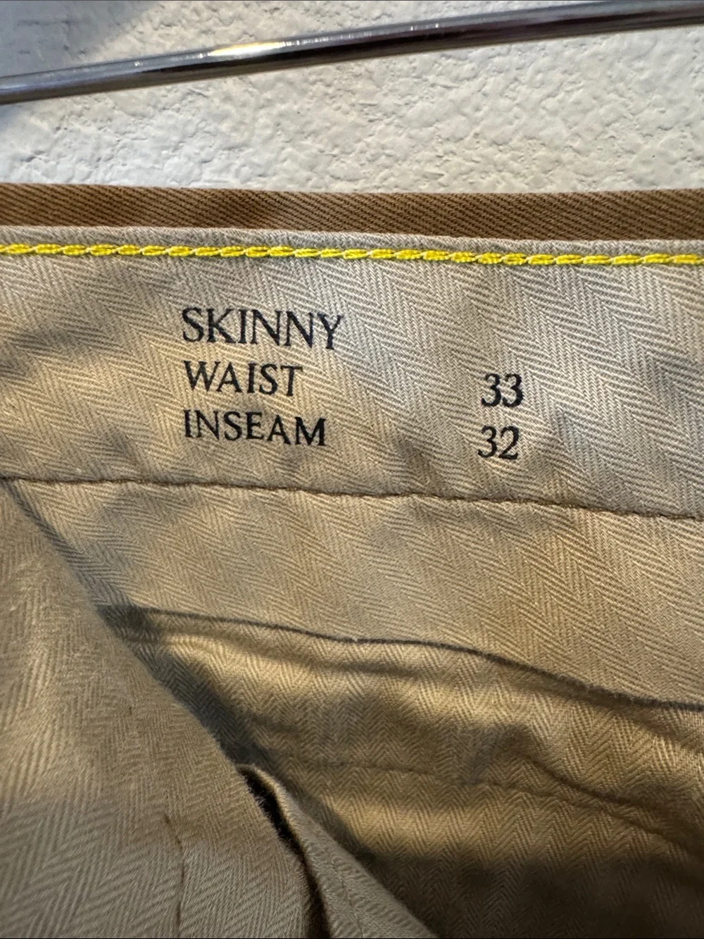 Banana Republic Men's Chinos in Camel Brown